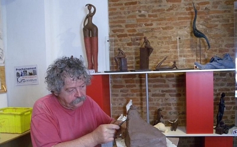 Kiro dans son atelier...